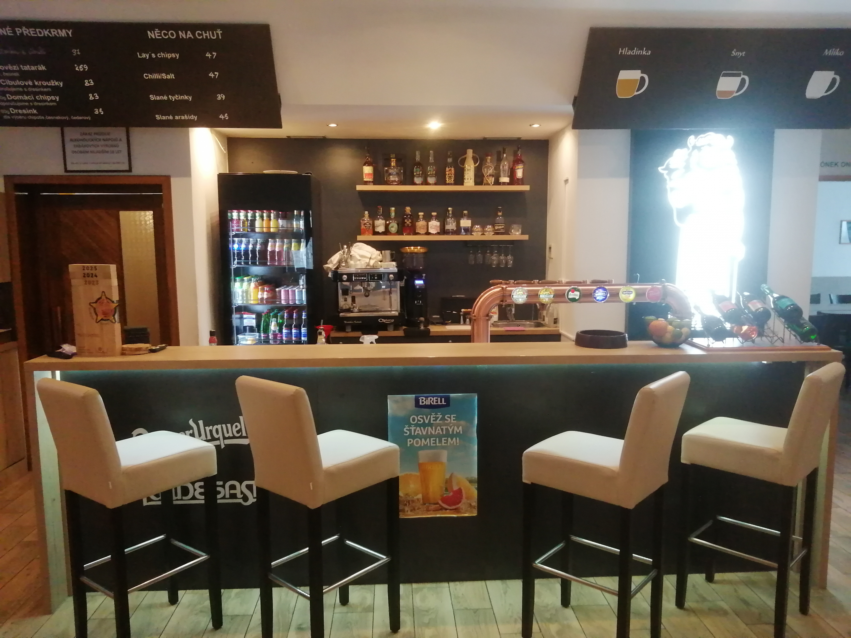 YURA’s Pub